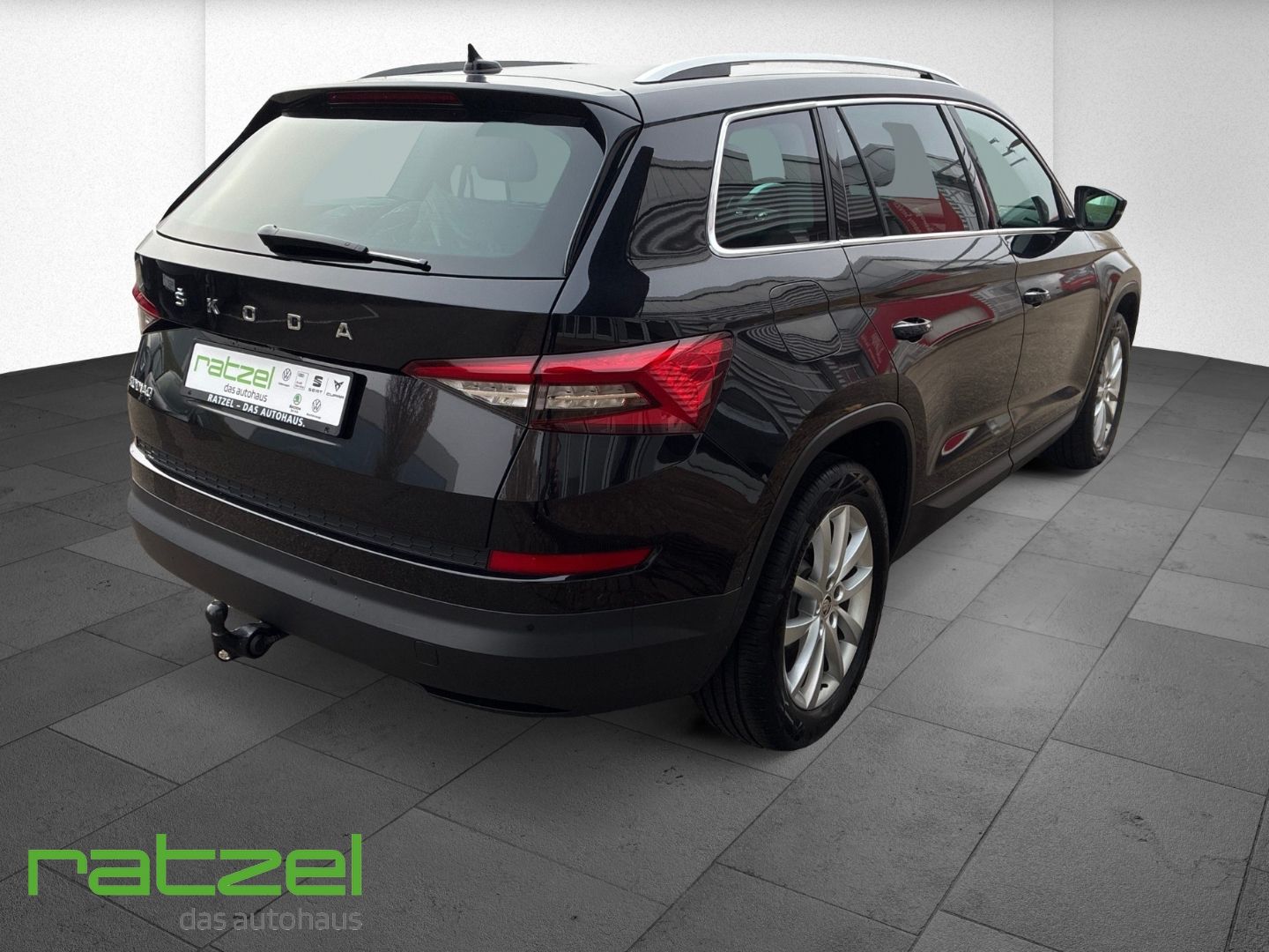 Fahrzeugabbildung SKODA Kodiaq 2.0 TDI DSG Style AHK Navi Digitales Cock