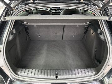 BMW 116i Sport Line DAB LED WLAN Tempomat Shz PDC