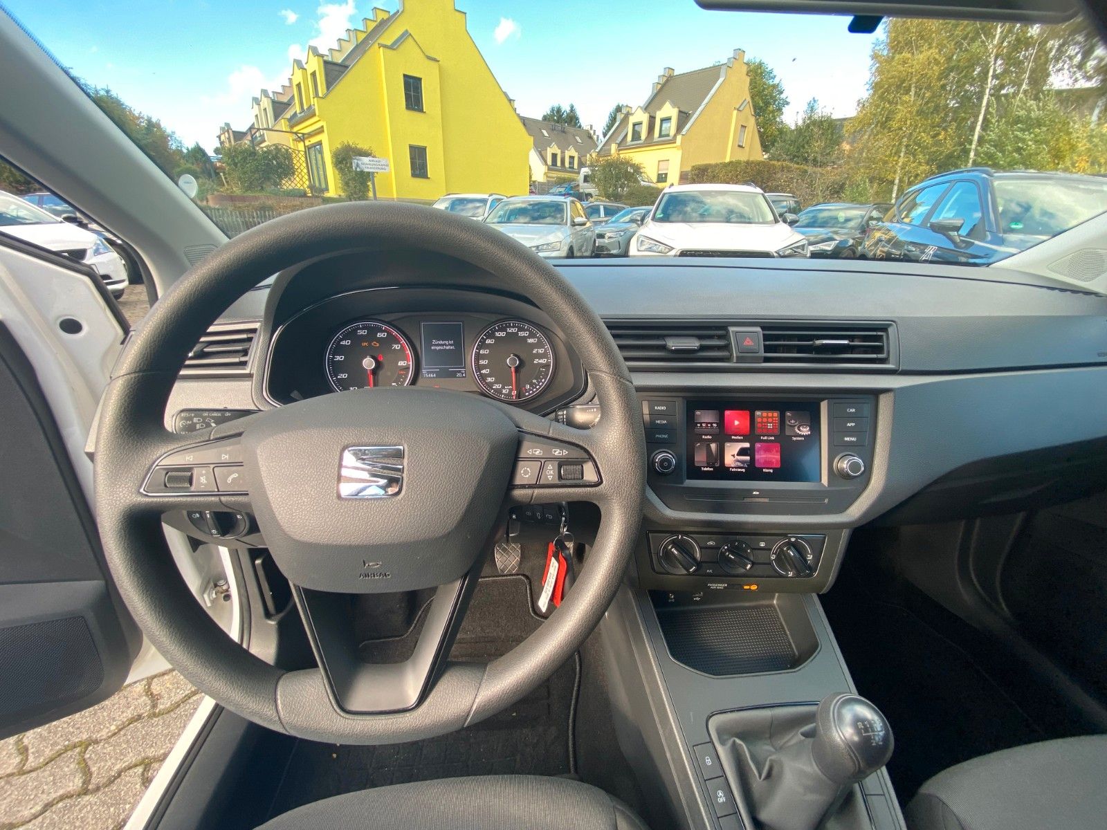 Fahrzeugabbildung SEAT Ibiza Reference *Cool & Sound Paket *Bluetooth