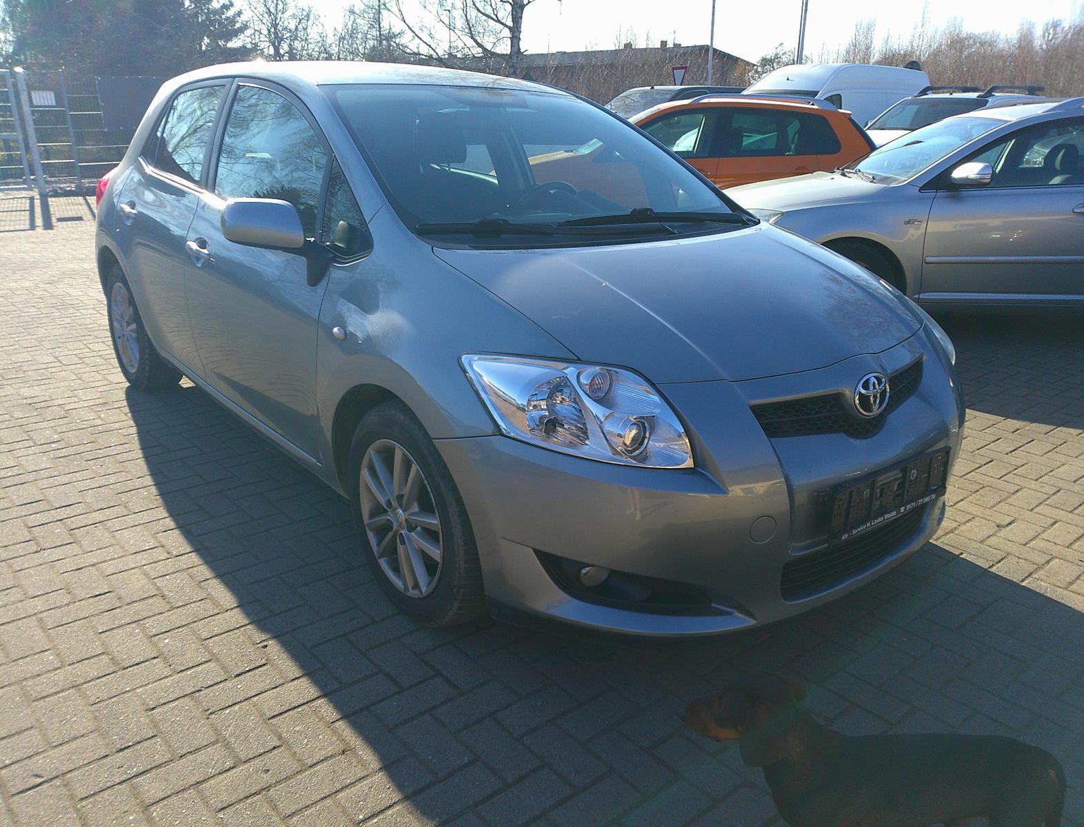 Toyota Auris 2,0 D Team FESTPREIS! FESTPREIS !