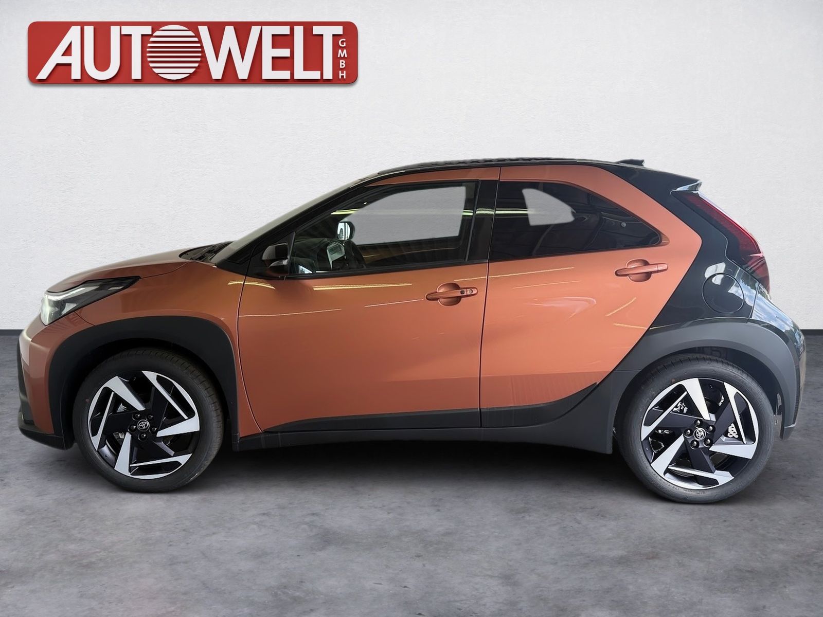 Fahrzeugabbildung Toyota Aygo X 1.5 Hybrid Lounge Canvas-Faltd., JBL,Kam.