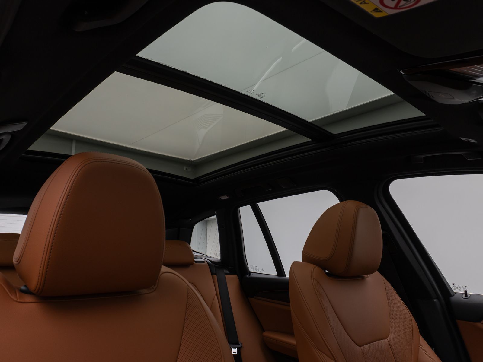 Fahrzeugabbildung BMW X3 xD30i M Sport Panorama Kamera DAB HiFi Alarm