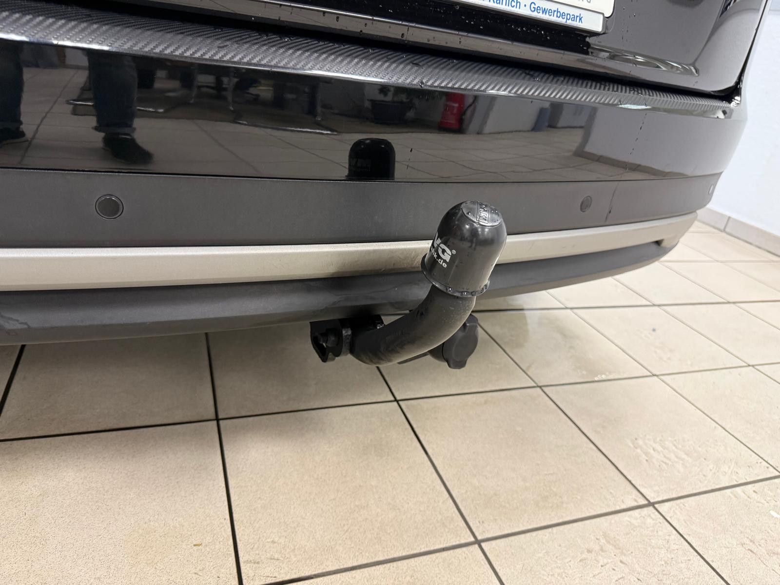Fahrzeugabbildung Renault Scenic ENERGY dCi 160 EDC Bose Edition/ 7.SITZER