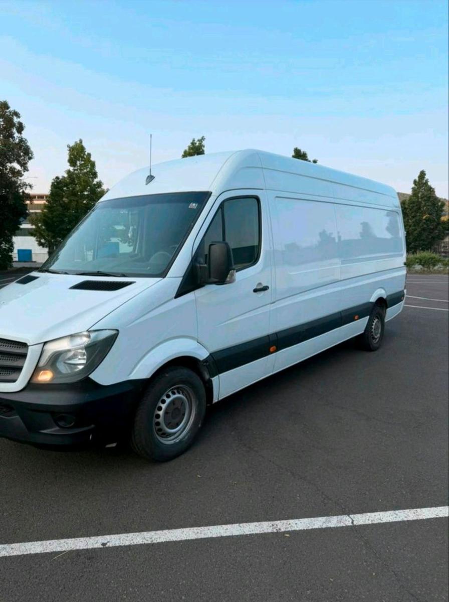 Mercedes-Benz Sprinter