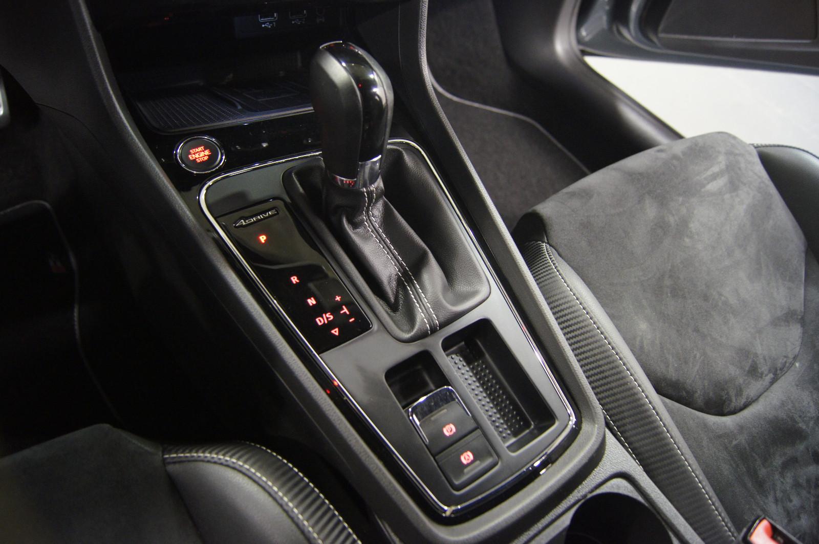 Seat Leon ST Cupra 300 ch 4Drive • DSG • Cuir • Virtual Cockpit • Caméra - Apple CarPlay • DCC