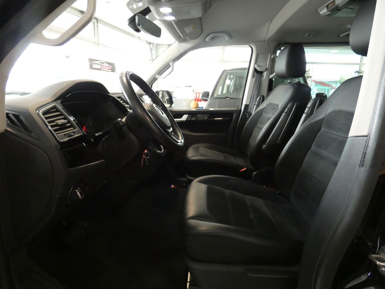 Volkswagen T6 Multivan 4Motion Highline 7-Stzr Autom. Kamer foto 9