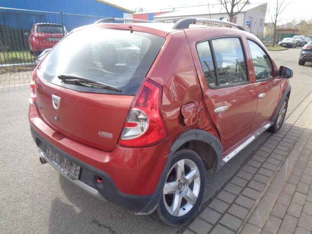 Dacia Sandero 1.6 MPI 85 Stepway