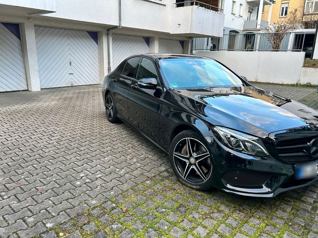 Image of Mercedes-Benz C 400