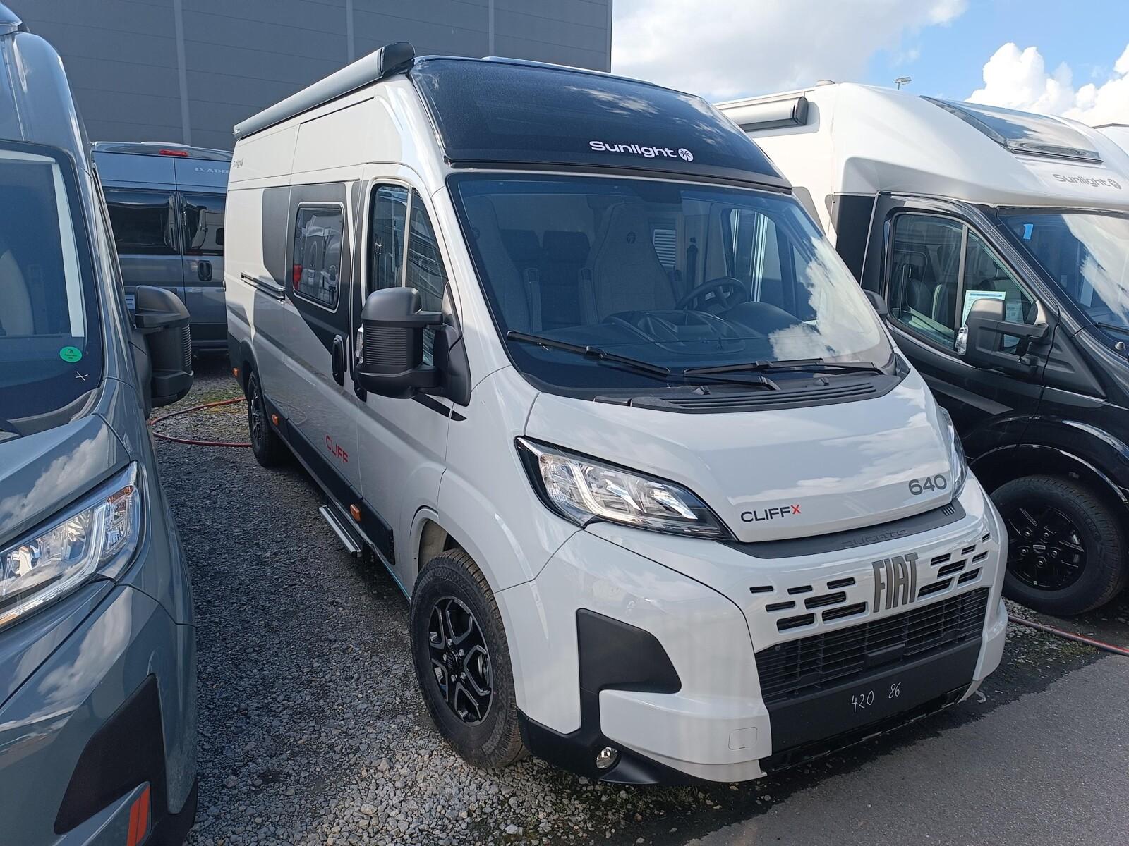 Sunlight Cliff X 640 Fiat