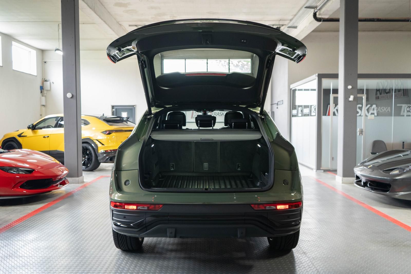 Audi Q5 40 TDI quattro edition one PANO MASSAGE STHZ foto 11