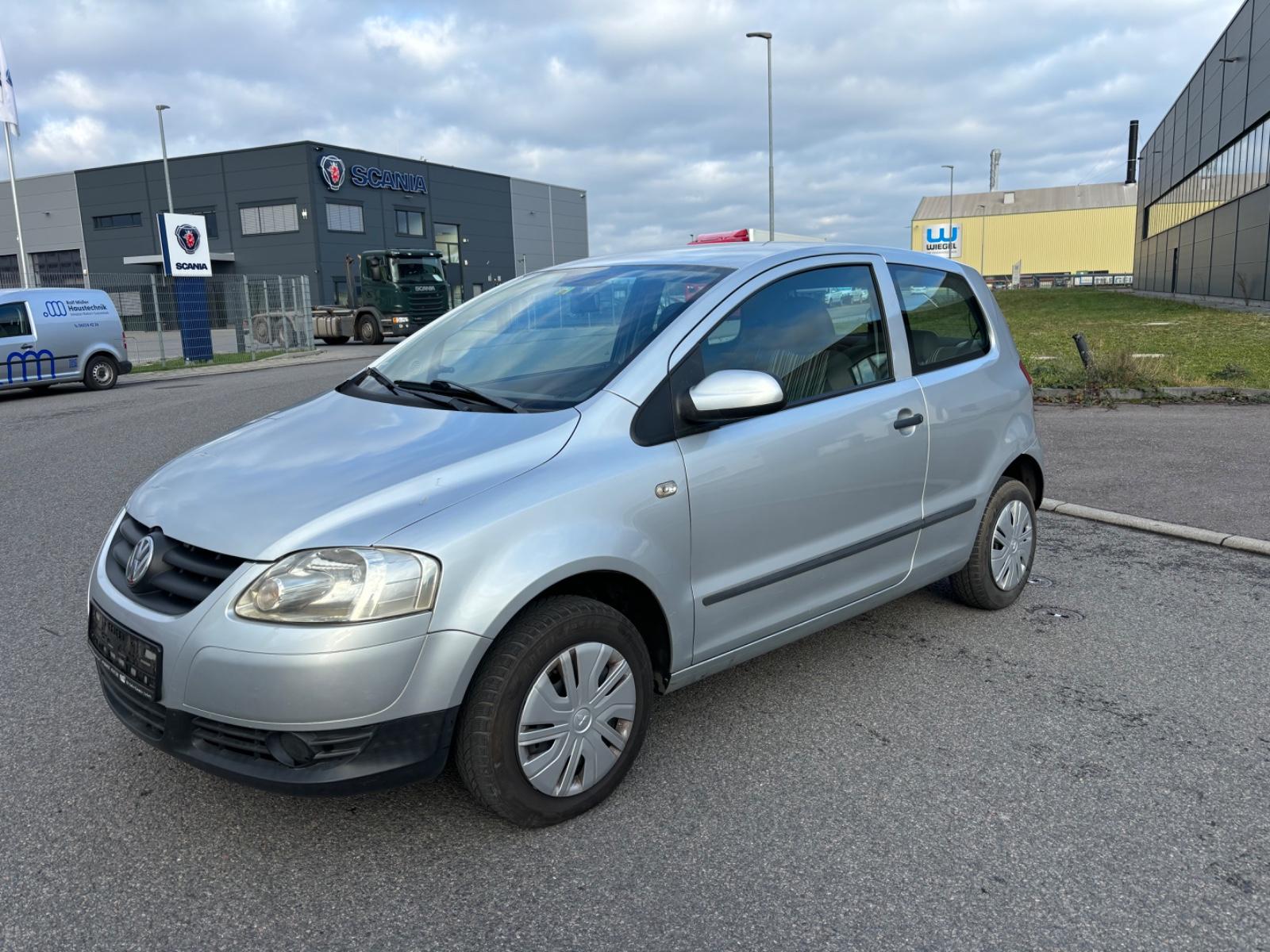 Volkswagen Fox/Tüv bis 11-2027/Elektrische Fenster