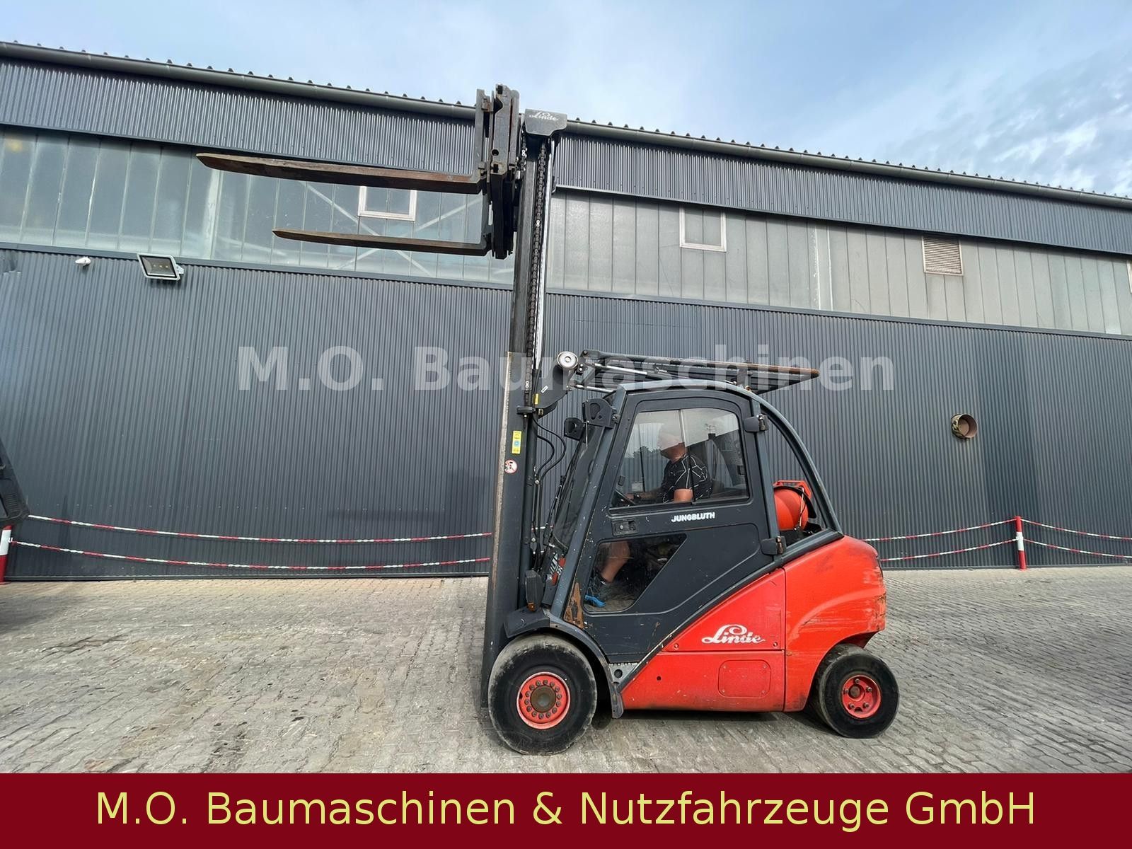 Fahrzeugabbildung Linde H 35 T  / SS / ZV / Duplex / GAS / 3,5t/3,30m