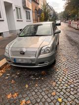 Toyota Avensis - Toyota Avensis in Kassel