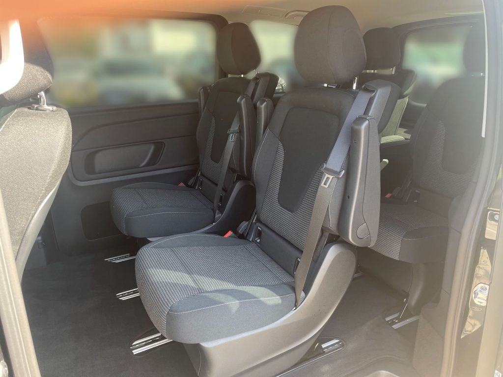 Fahrzeugabbildung Mercedes-Benz V 220 d Style Kompakt AHK, LED, 360°, NAVI