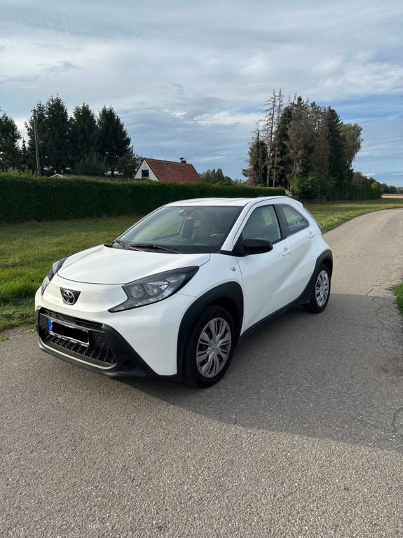 Image of Toyota Aygo (X)