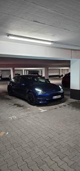 Tesla Model 3 Allradantrieb mit Dualmotor Long Ran... - Tesla Model 3 in Frankfurt (Main)