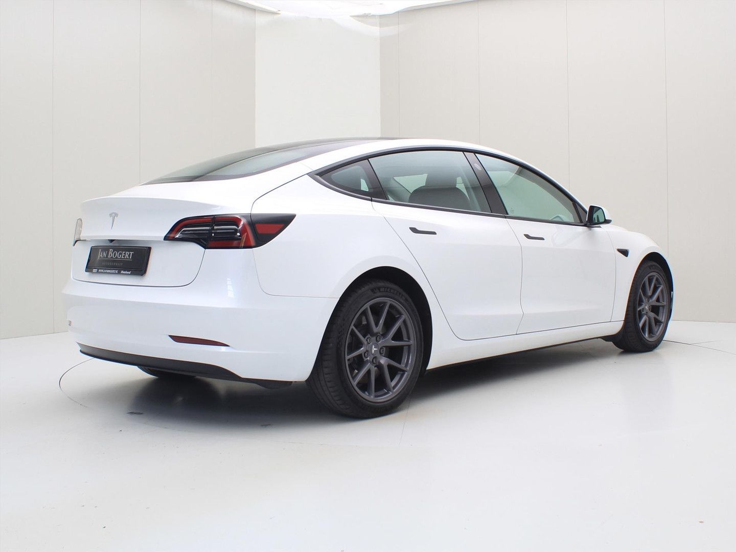 Tesla Model 3 Standard RWD Plus FACELIFT 94.2% SoH [ A imagem 2