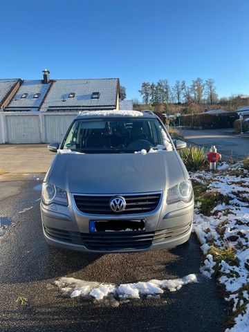 Volkswagen VW Touran 7 Sitzer