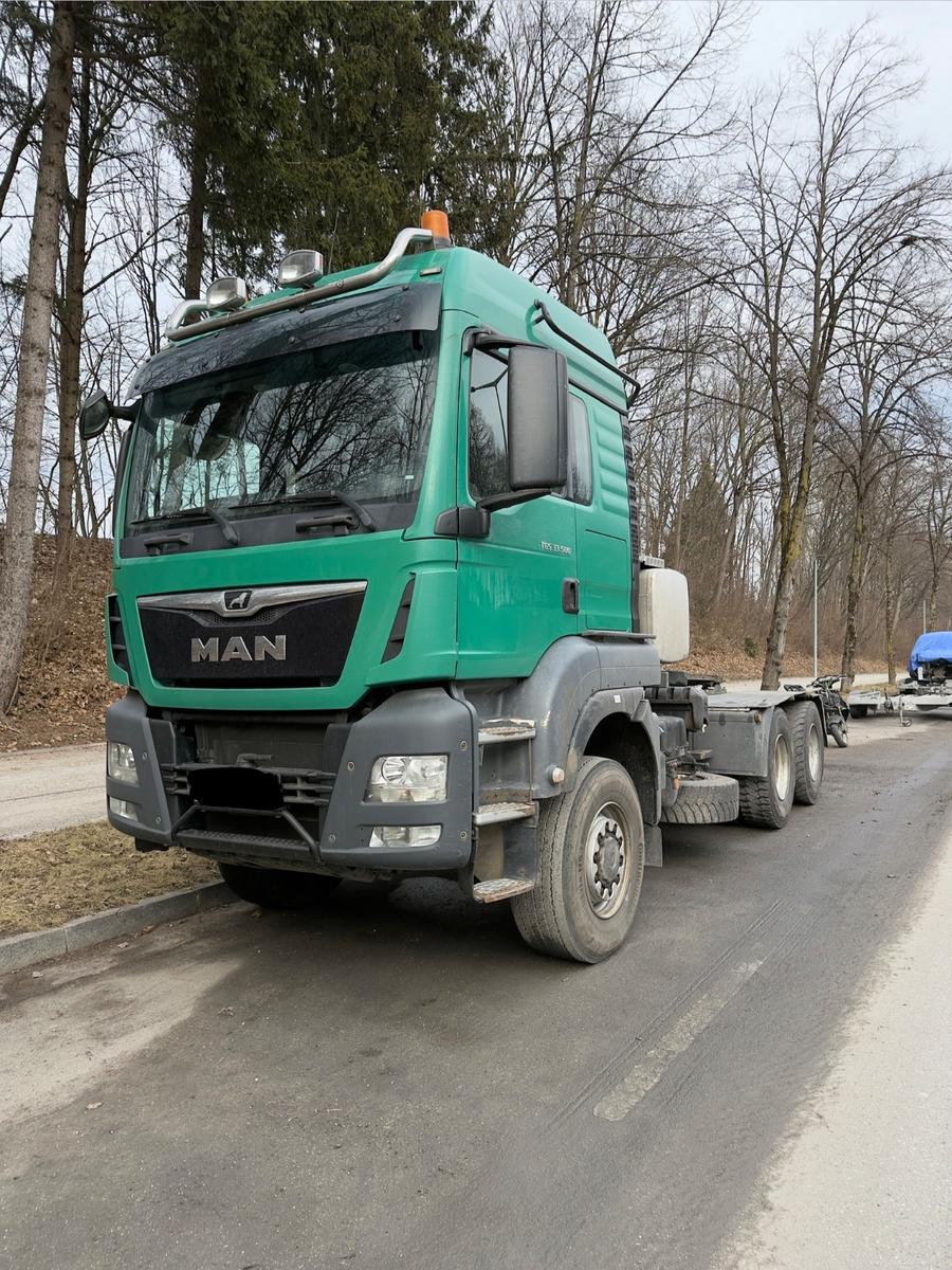 MAN TGS 33.500 6x6 Retarder/Große Achse/Manuell