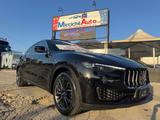 Maserati MASERATI LEVANTE 3.0 D V6 275 GRANLUSSO TETTO FU - Maserati Levante GRANLUSSO mit Diesel-Antrieb