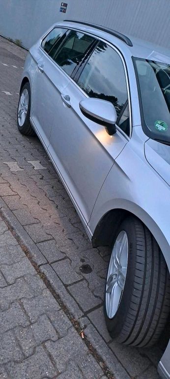 Image of Volkswagen Passat Variant