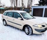 Renault Megan 2.0 TÜV bis 05 /2027 - 135 PS - Renault Megane mit Benzin-Antrieb: Kombi, 2.0