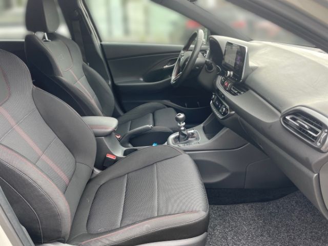 Fahrzeugabbildung Hyundai i30cw N Line Mild-Hybrid 1.5 T-GDI EU6d - AHK-Da