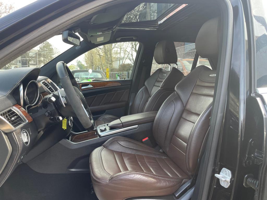 Mercedes-Benz ML 63 AMG