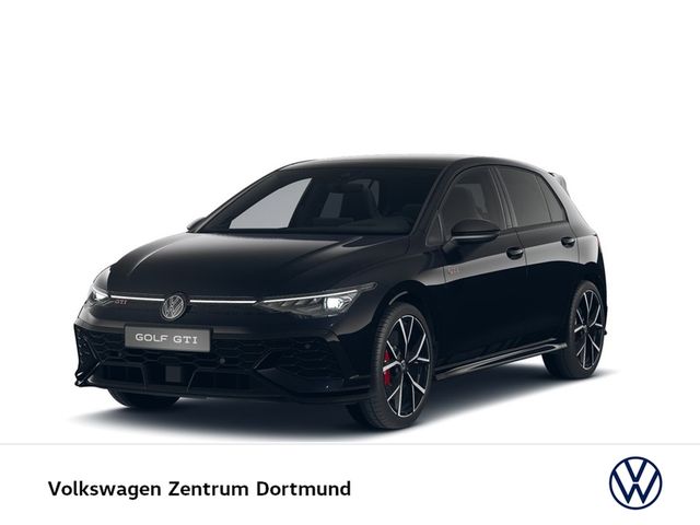 Volkswagen Golf GTI CLUBSPORT AKRAPOVIC PANO HARMANKARDON