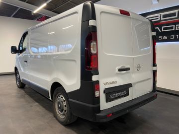 Opel Vivaro - 2
