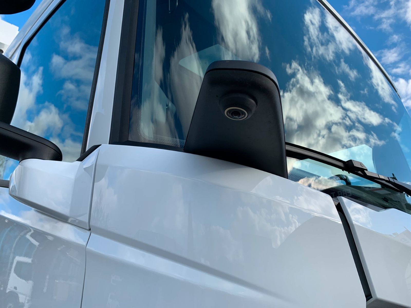 Fahrzeugabbildung DAF FA XD 370 zikun Swing-Board-Aufbau