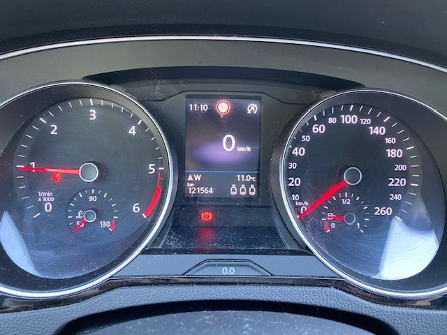 Passat Variant 2.0 TDI Business AHK/LED/NAVI+VZE