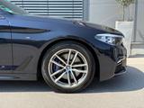 BMW 530 d Touring xDrive M Sport AHK BUSINESS-PAKET - BMW 530: Kombi, 530d Xdrive