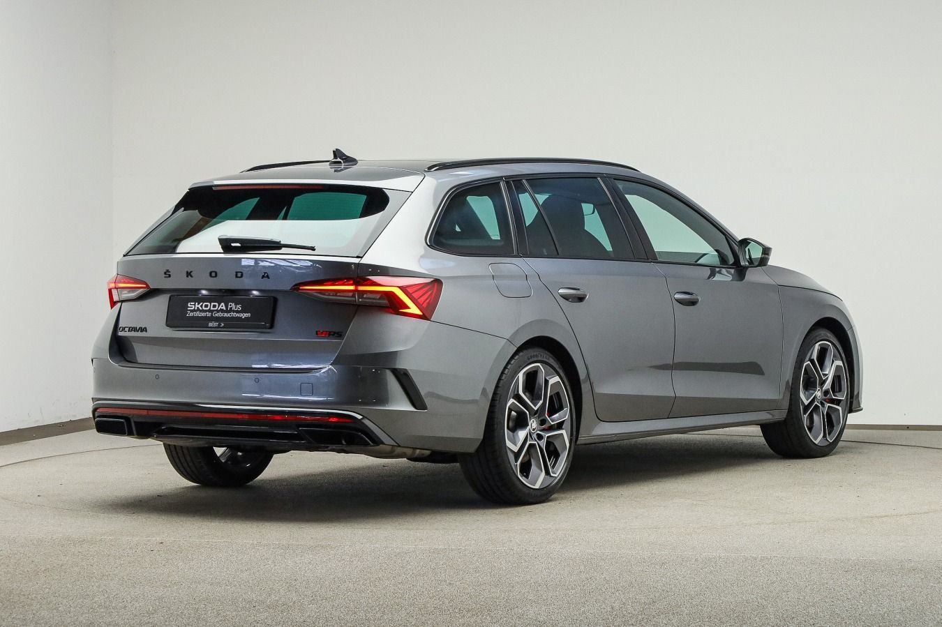 Skoda Octavia Combi 2.0 TSI DSG RS*MATRIX*HUD*AHK*PANO imagem 3