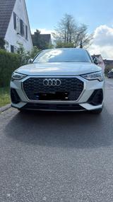 Audi Q3 Sportback 40TFSI quattro Stronic Navi LED SHZ - Audi Q3 von privat