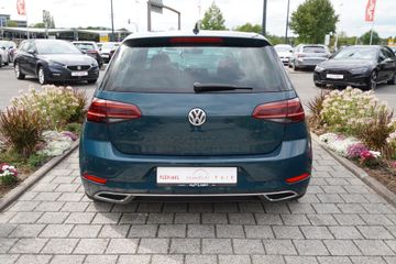 Volkswagen Golf - 8
