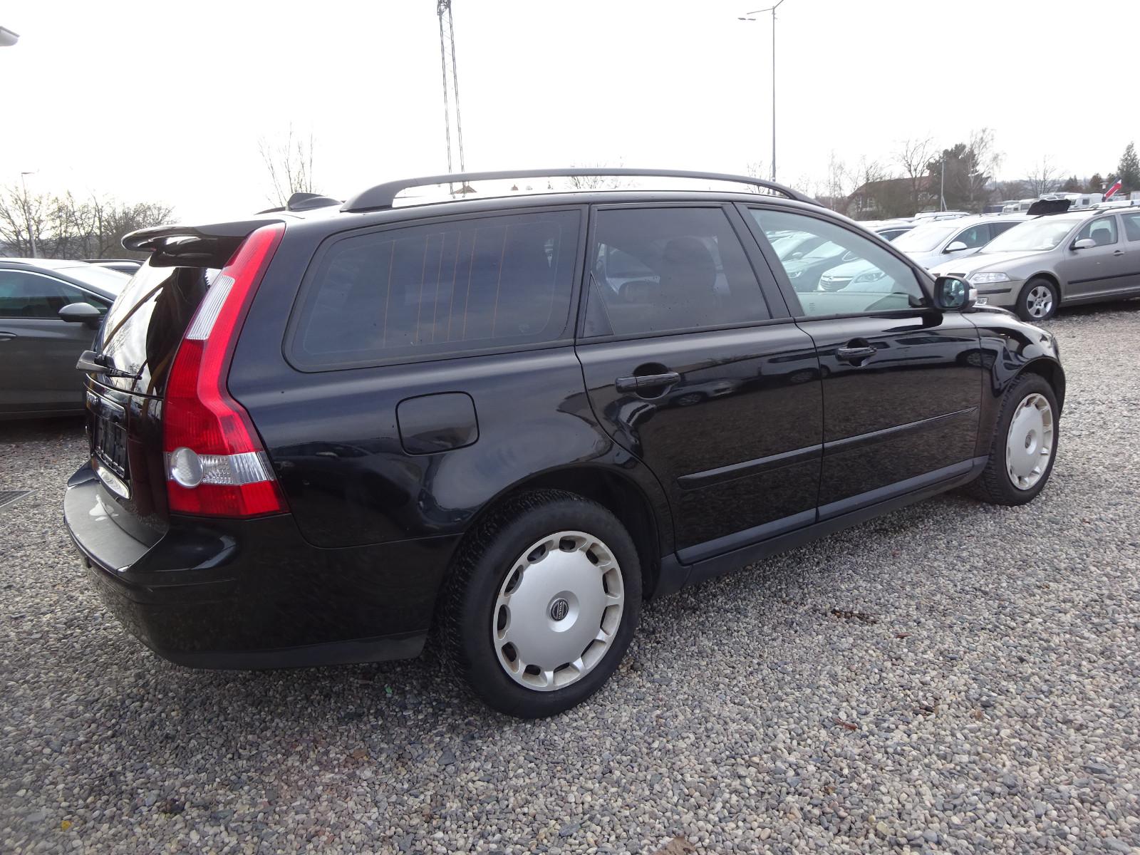 Volvo V50 2007 — двигун 2.435 cm³, 170 HP (125kW)
