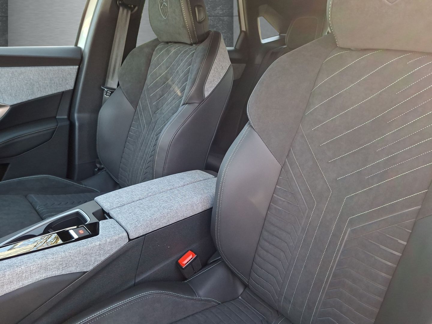 Peugeot 3008 - Bild 8
