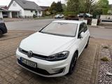 Volkswagen e-Golf | Leder | Dynaudio | 8 fach | CCS | WP - E-Autos