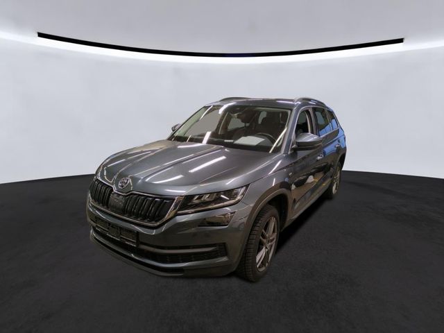 Skoda Kodiaq Clever 4x4 7-Sitzer AHK Digital Tacho LED