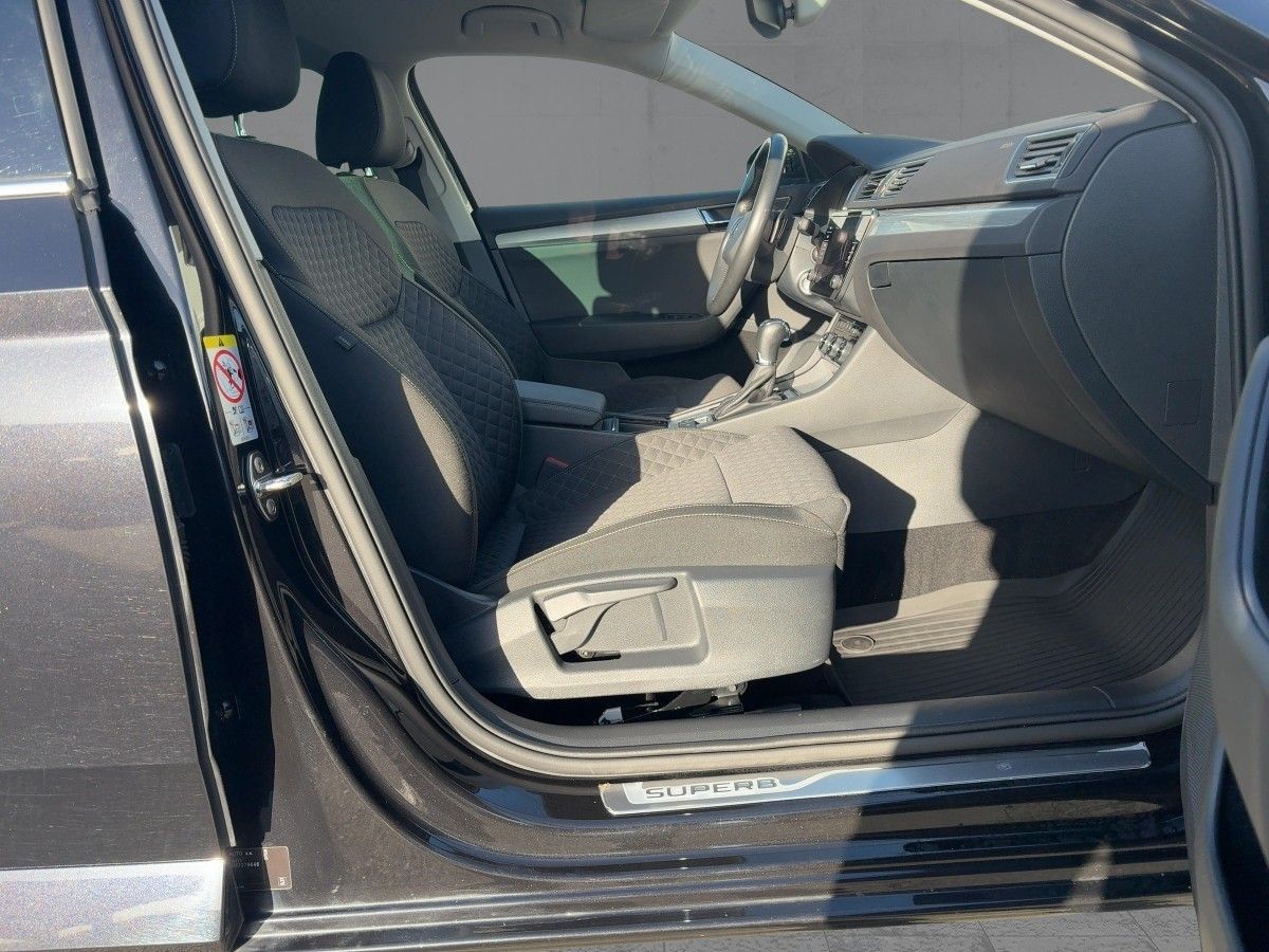 Skoda Superb - Bild 12