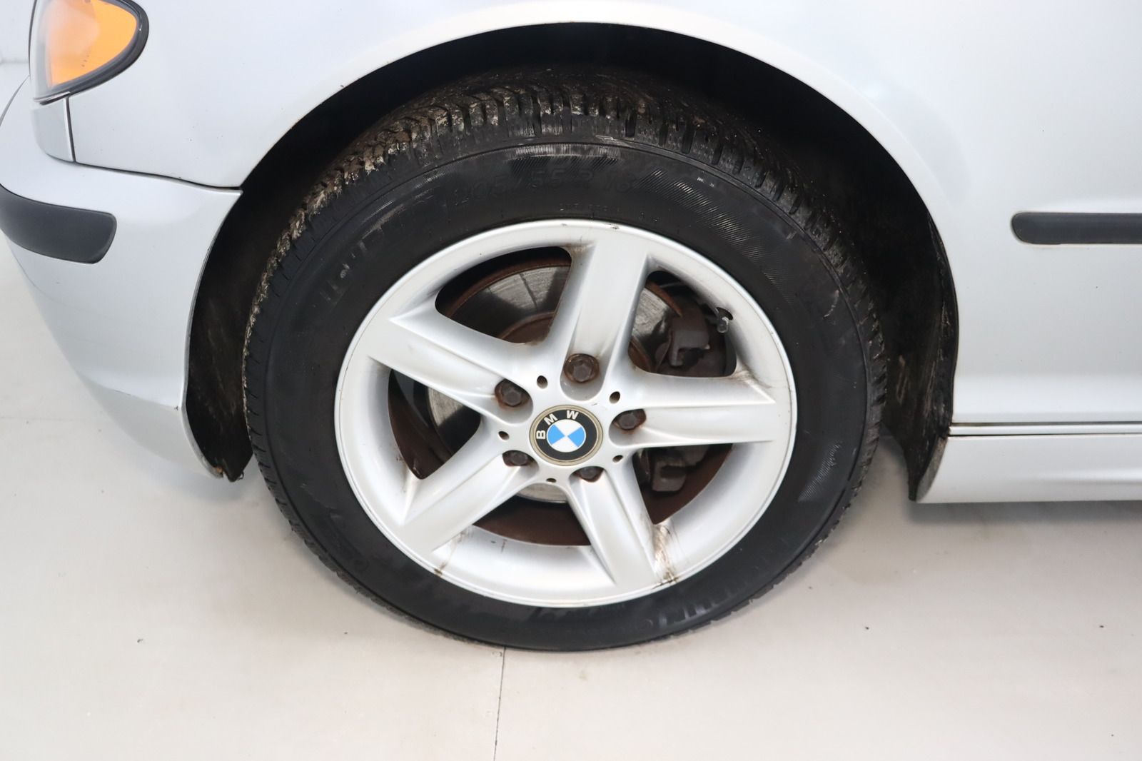 Fahrzeugabbildung BMW 318 i Automatik * SHZ * Xenon * HU/AU 03.27