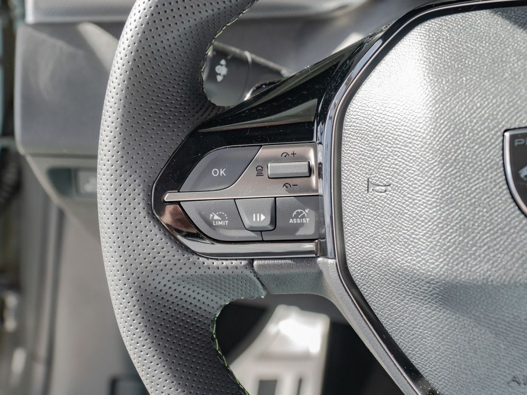 Peugeot 408 - Bild 15