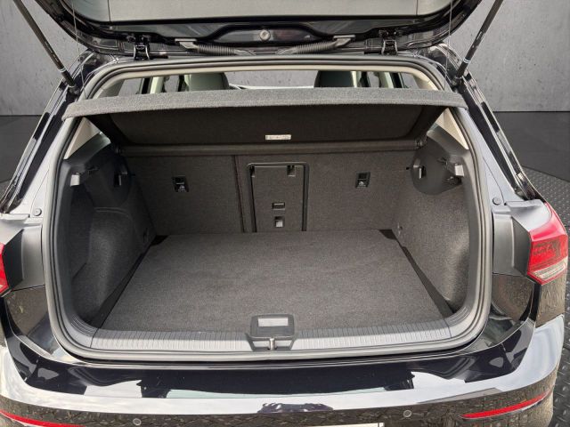 Golf VIII Life 1.5 TSI NAVI/STHZG/LED/ACC/RFK
