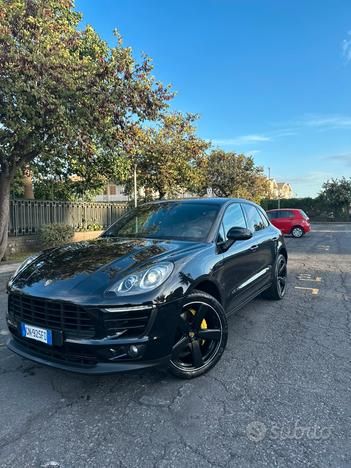 Porsche macan S