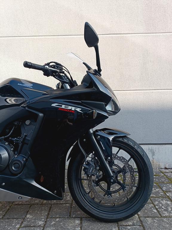 Honda CBR 500 R **EXTRAS**
