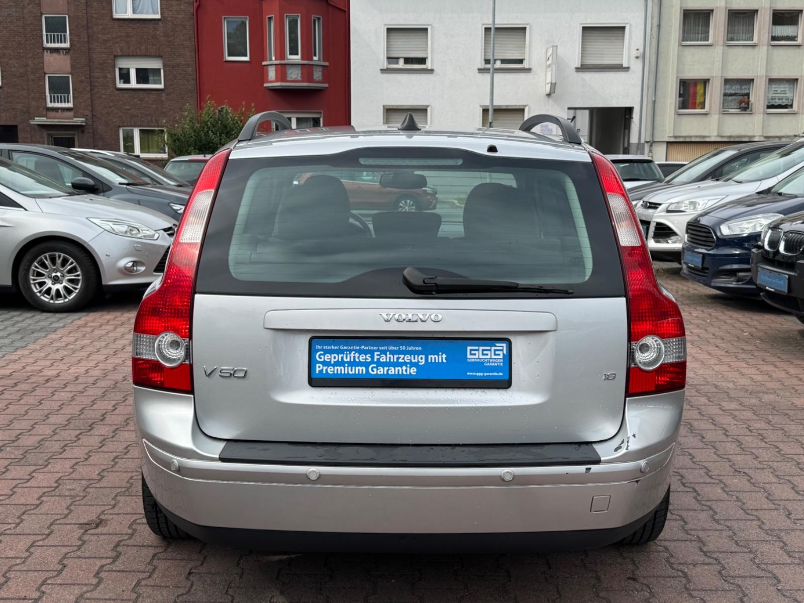 VOLVO V50 BREAK 1.8 125CH MOMENTUM