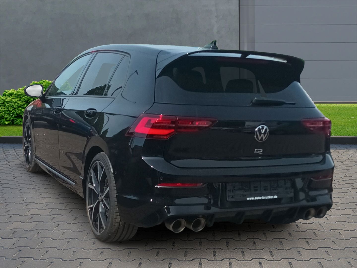 Volkswagen Golf VIII R 4Motion 2.0 TSI Ausparkassistent Sou foto 2
