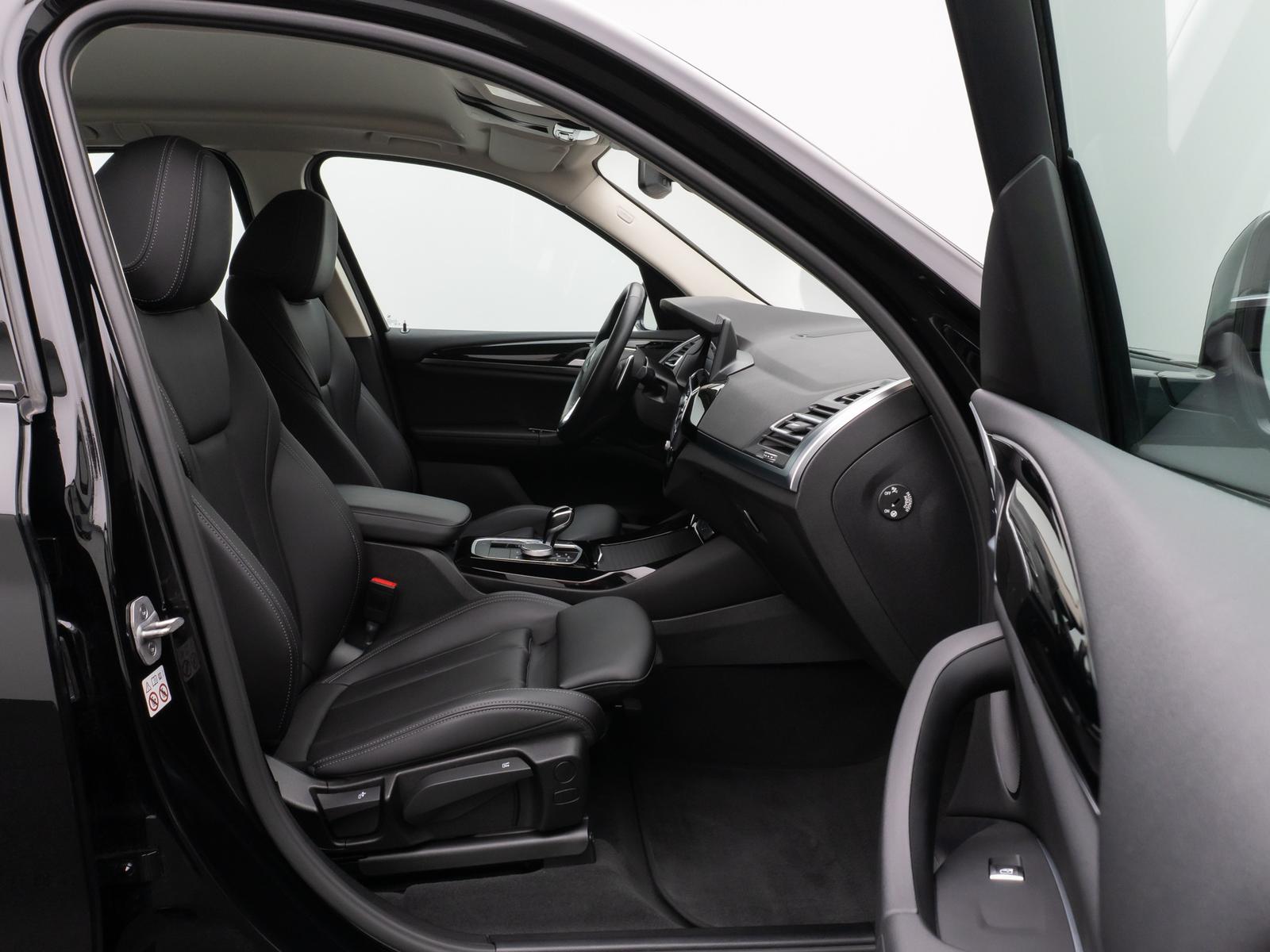 BMW X3 xD20d Kamera DAB Leder AHK LED Sport 18Zoll, миниатюра 24