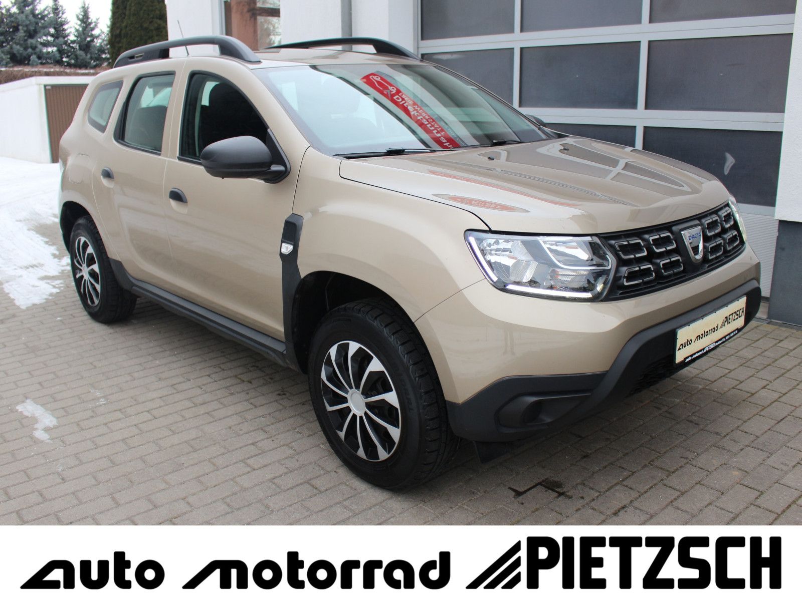 DACIA Duster
